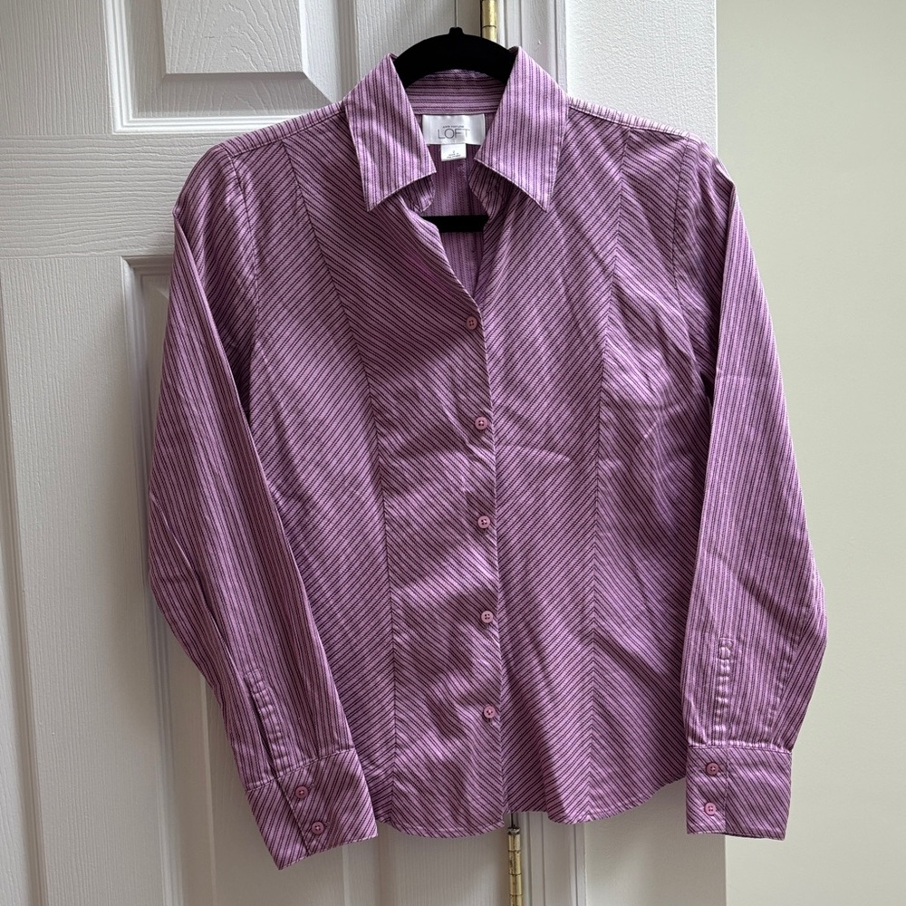 Light Purple Striped Women’s Dress Shirt